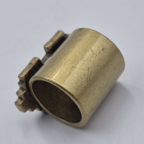 Gold & Rhinestone Statement Ring - Picture 5 of 6